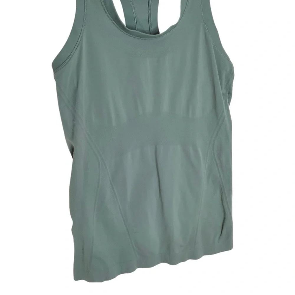 Athleta Momentum Seamless Tank Top - Picture 7 of 10